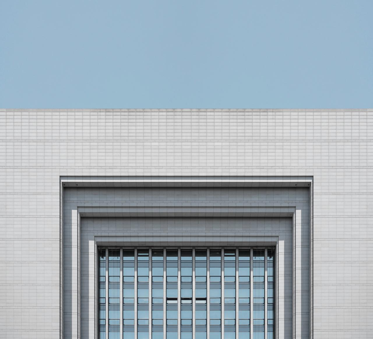 Net-Zero Skyscrapers: Engineering Self-Sustaining High-Rises